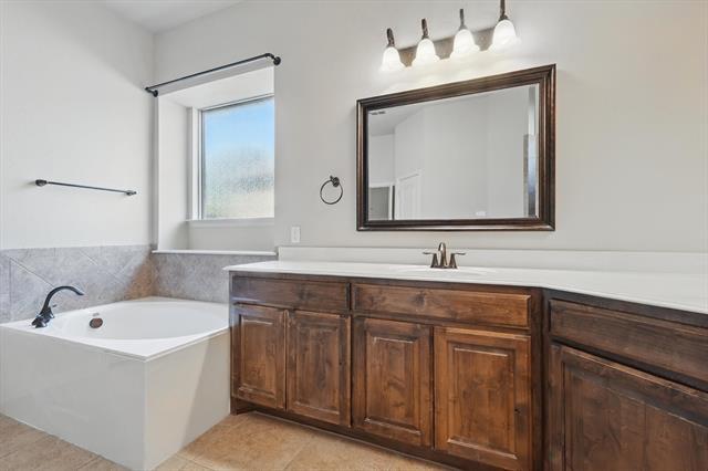 Building Photo - 5720 Eagle Mountain Dr