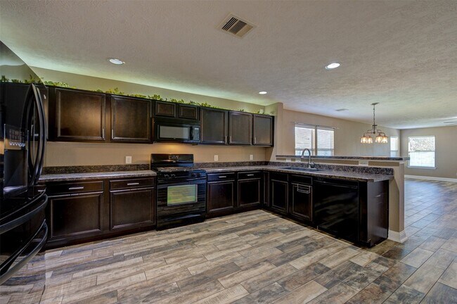 Building Photo - 16011 Heights Harvest Ln