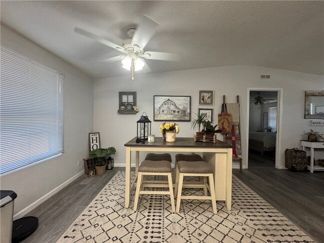 Building Photo - 7429 Martin Dr