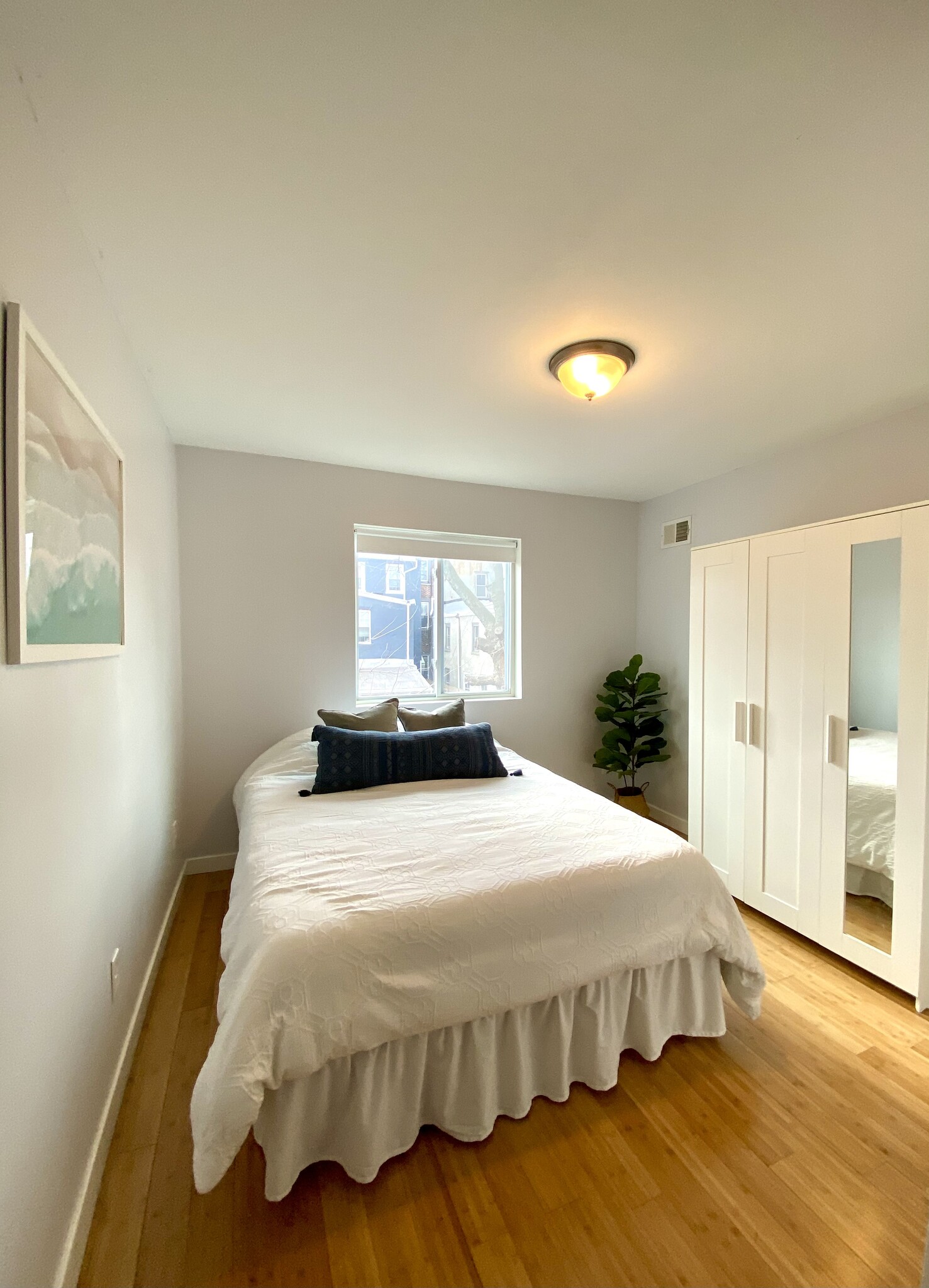 Guest Bedroom 1 - 2050 E Fletcher St