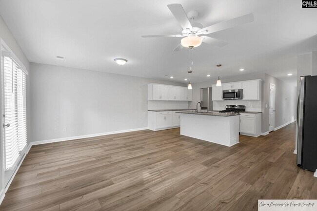 Building Photo - 226 Flatsedge Ct