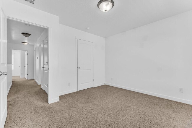 Building Photo - 4018 W 1200 S