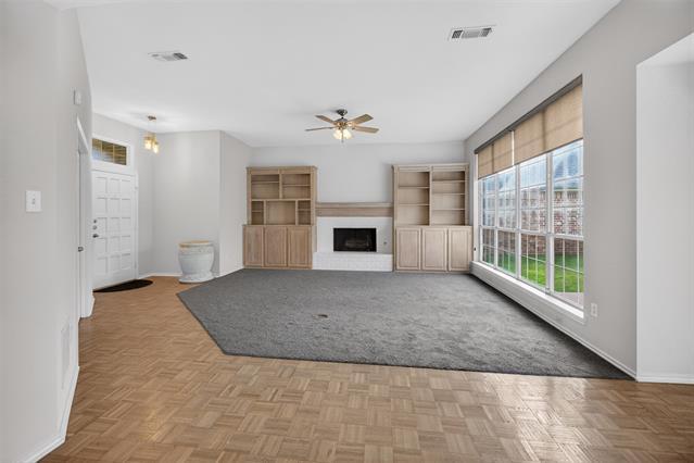 Building Photo - 1009 McCoy Dr