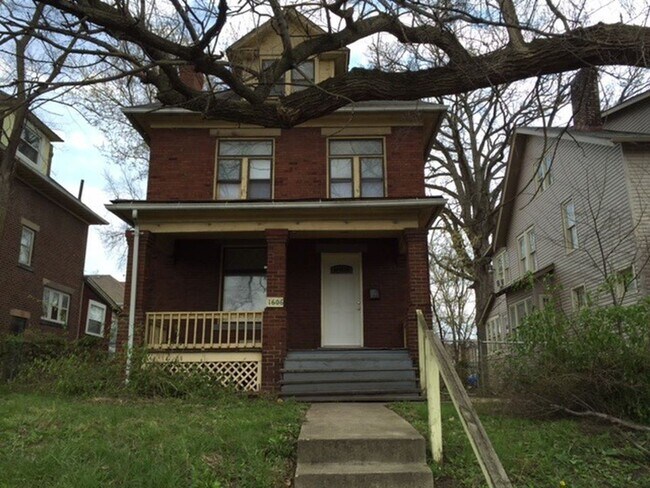 Building Photo - 1606 N 4th St