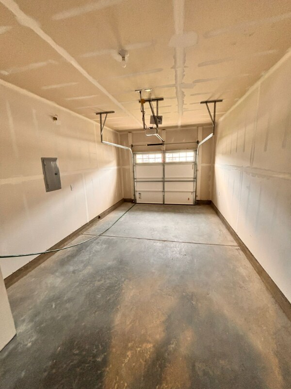Building Photo - 1506 Foal Run Trl