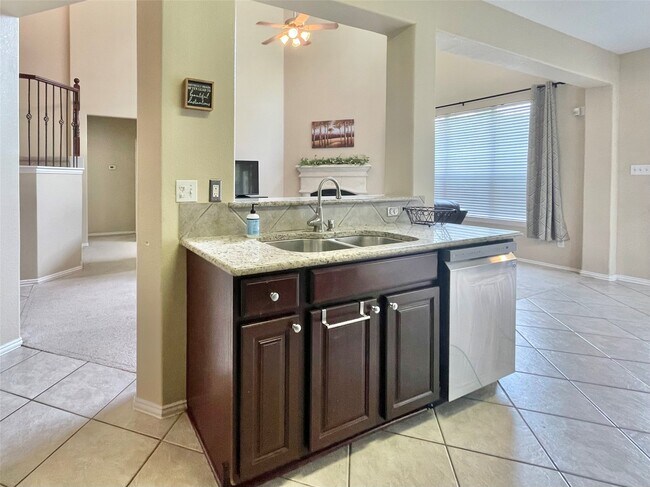 Building Photo - 33010 Greenfield Forest Dr