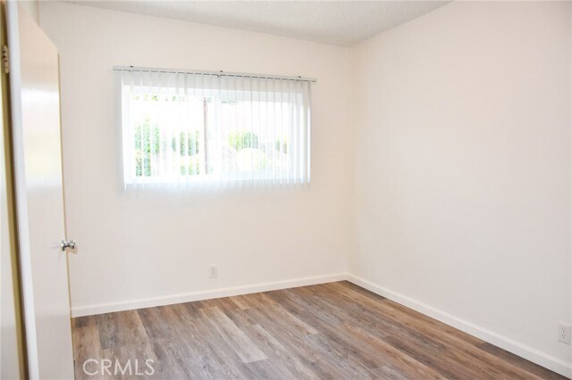 Building Photo - 1637 W Malvern Ave
