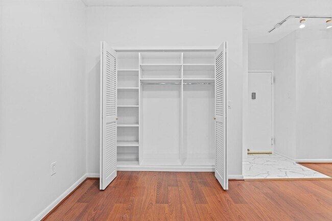 Building Photo - 75 LIBERTY Ave