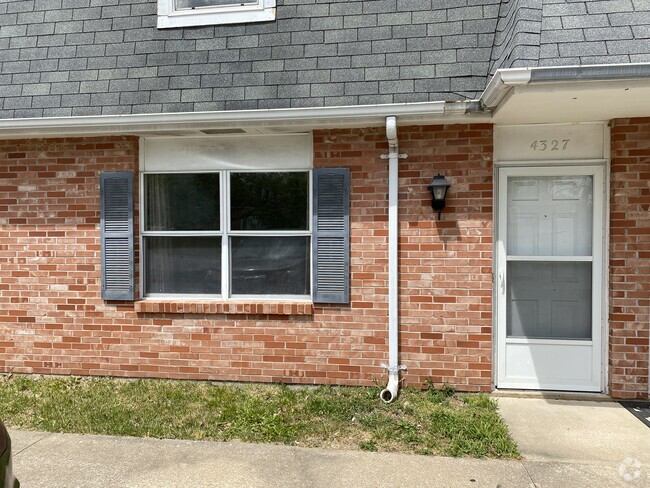 Building Photo - 4327 Ludwick Blvd