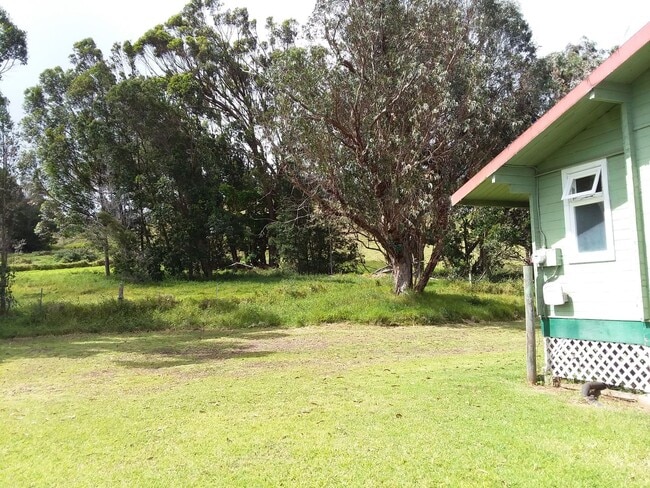 Building Photo - Oye, Alton M. and Brandie L. - Mamalahoa