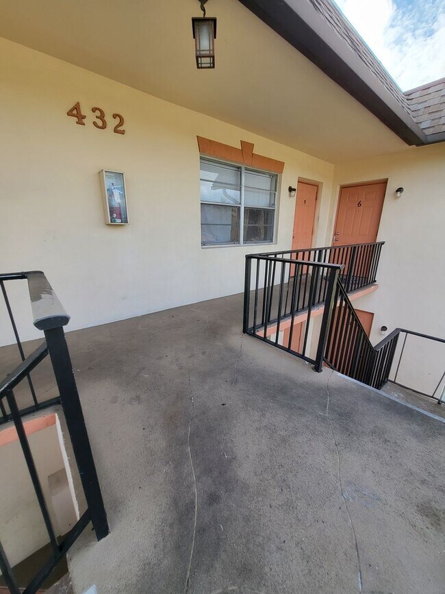 Interior Photo - Chez Pierre