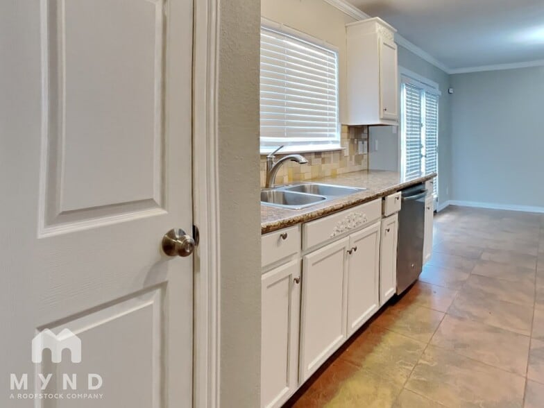 Building Photo - 3511 Candlehead Ln