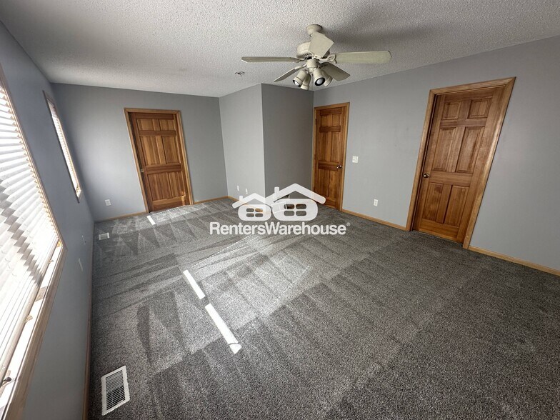 Building Photo - 180 Luisa Ct