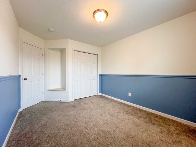 Building Photo - Modern 3BR Home in West Knoxville | Built 2017 | Fenced Yard | 2-Car Garage | Karns Schools