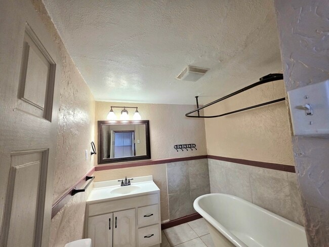 Building Photo - 2525 California St