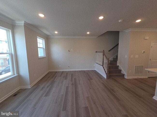 Building Photo - 2558 Hopton Ln