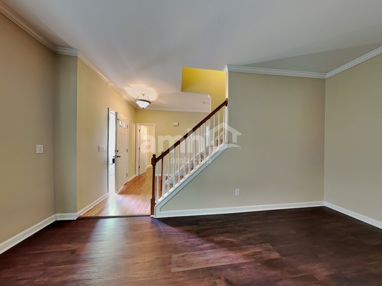 Building Photo - 3324 Forest Mill Cir