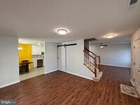 Building Photo - 2051 Astilbe Way