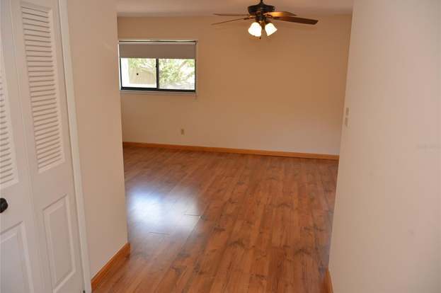 Building Photo - 493 Meadowood Blvd