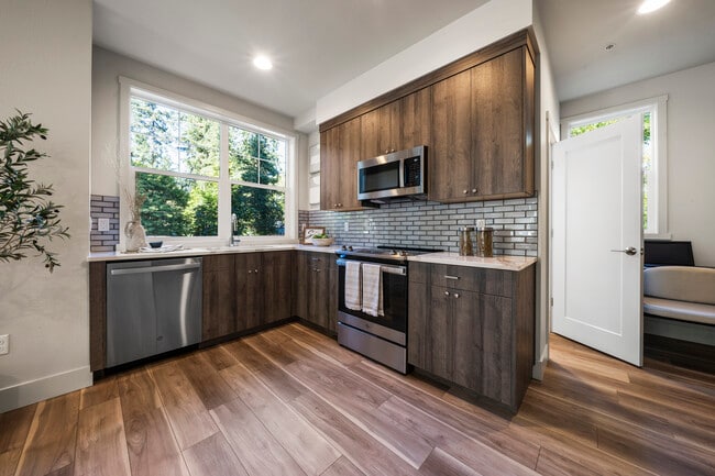 Kitchen - Quarry Commons