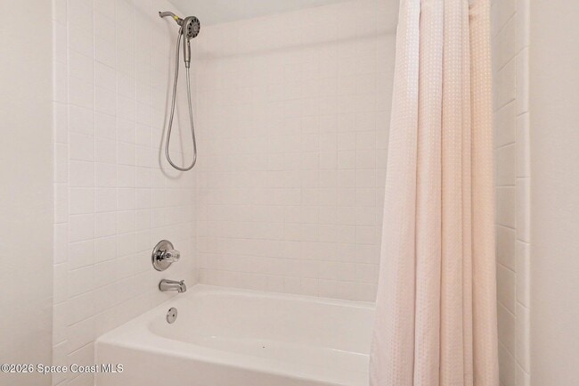 Building Photo - 3695 Brentwood Ct