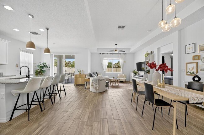 Building Photo - 30439 Caravelle Ln