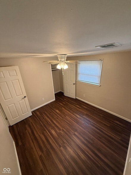 Building Photo - 10633 Central Ave