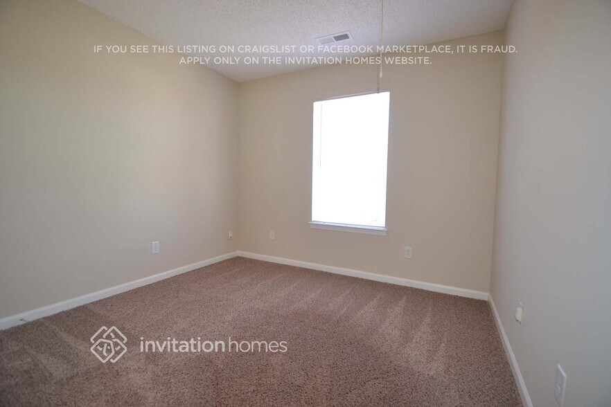 Building Photo - 11339 Red Finch Ln