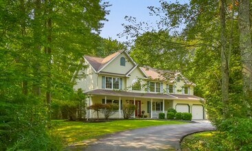 Building Photo - 80 Hillbrook Dr