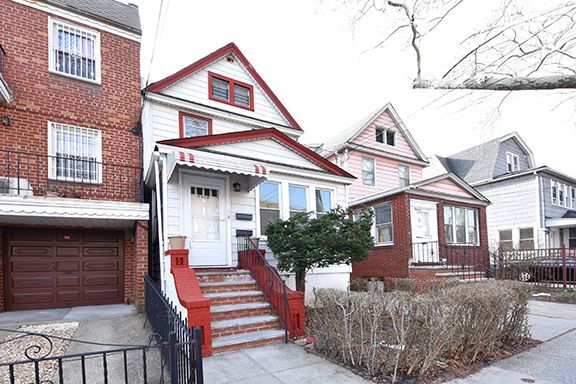Building Photo - 83-08 Dongan Ave