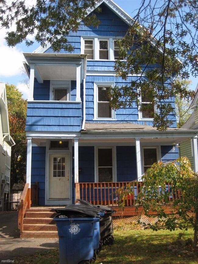 Building Photo - 111 Blake St