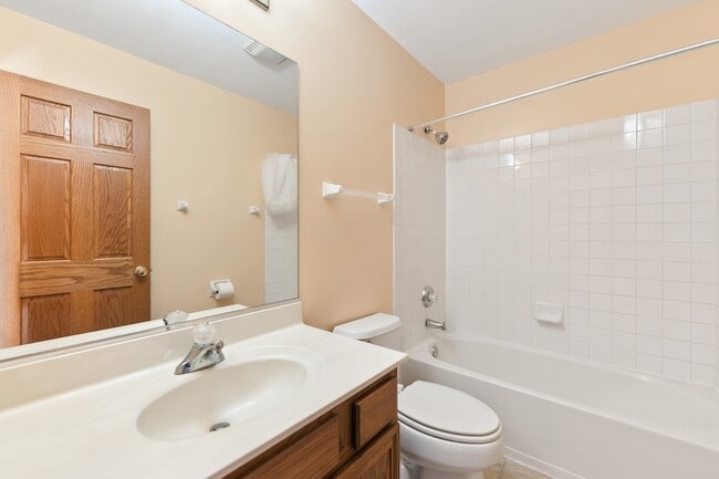 Building Photo - 511 Pheasant Trail