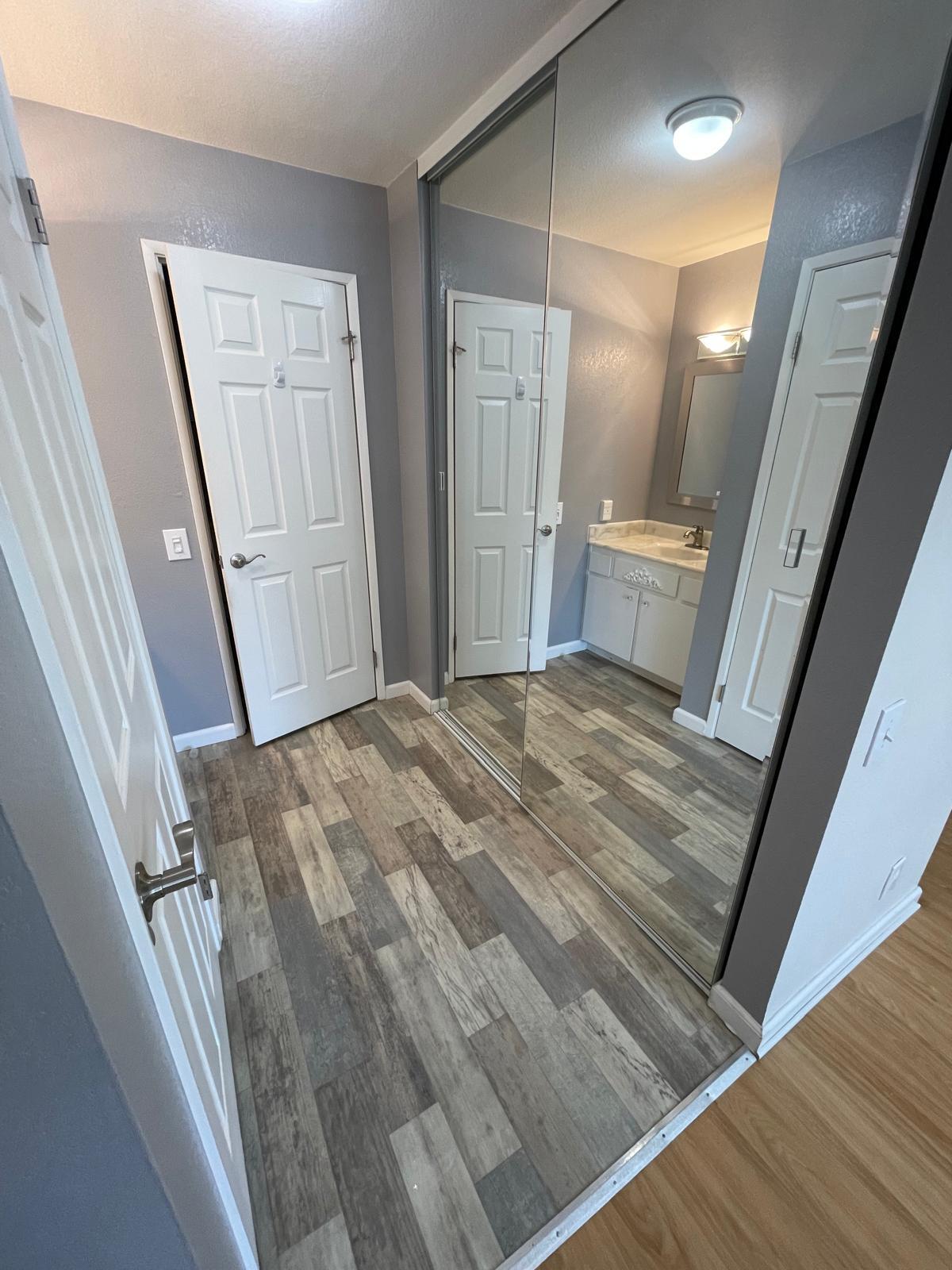 Building Photo - 5486 Colony Field Dr