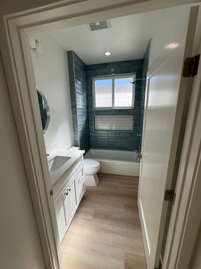 Building Photo - 6170 Briercrest Ave