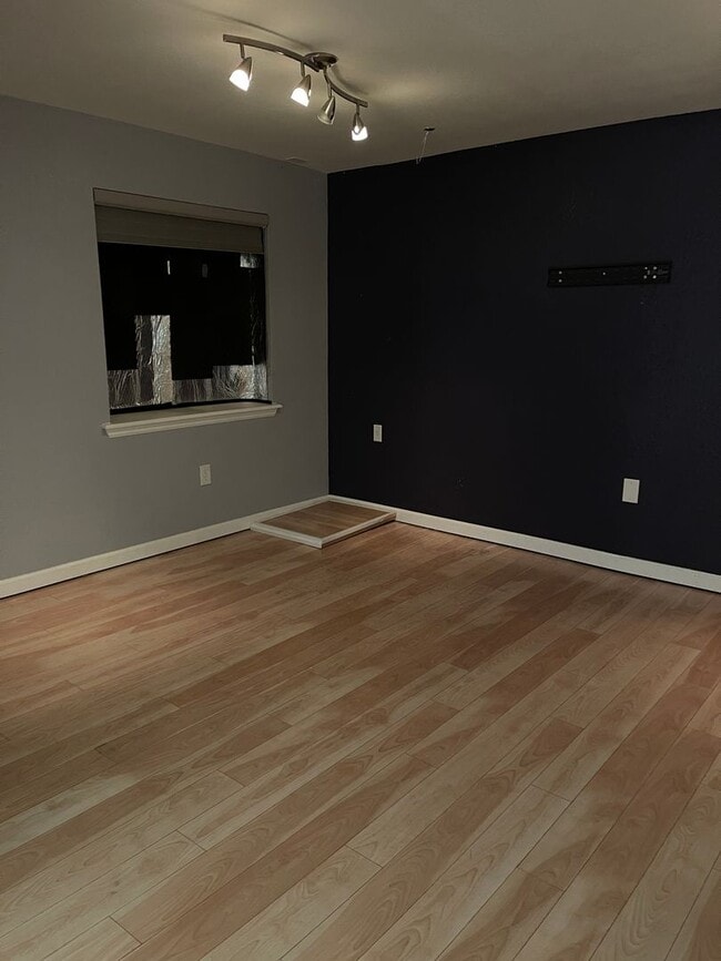 Building Photo - 3 bedroom single family house in Broomfield