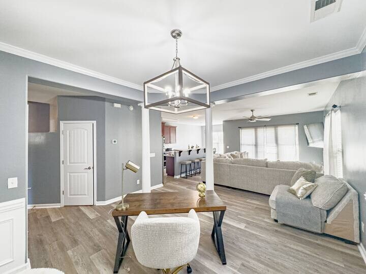 Building Photo - 56 Spg Lk Cir
