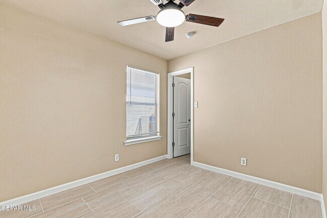 Building Photo - 11616 Mocha Dune Dr