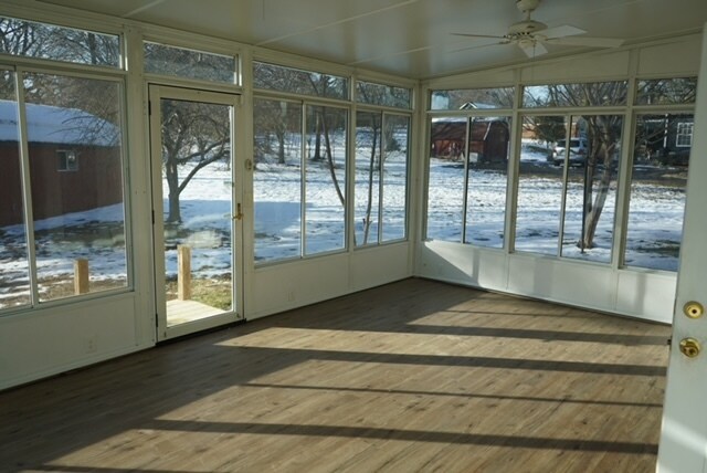 Building Photo - 4953 Stillwood Dr