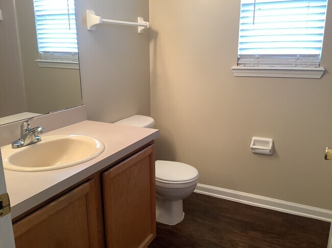 Building Photo - 7313 US Open Blvd