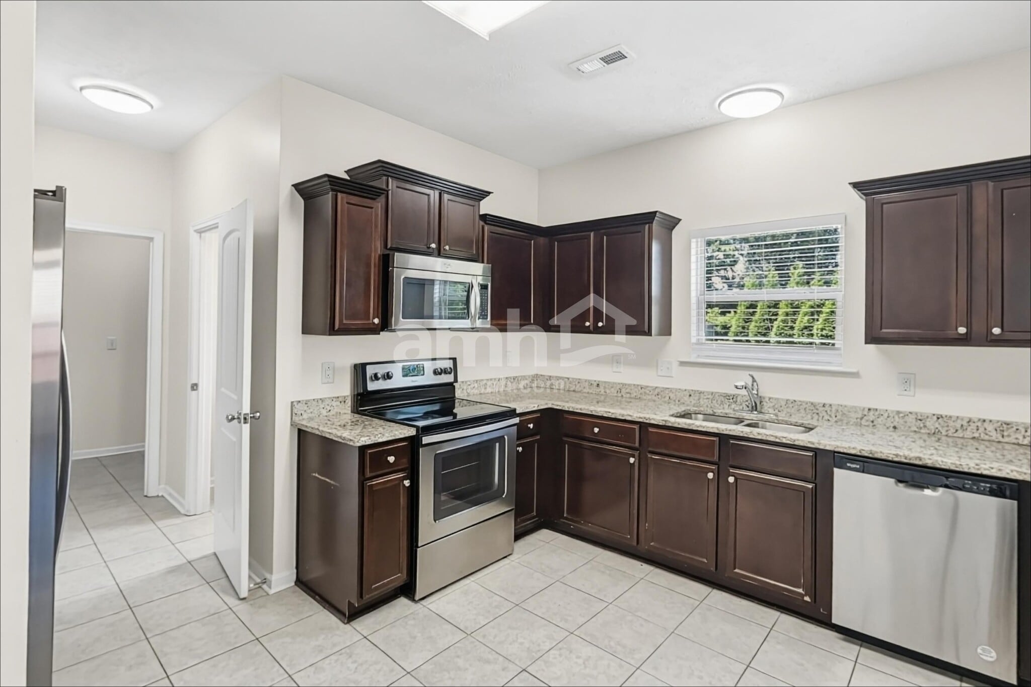 Building Photo - 1034 Shallow Water Way