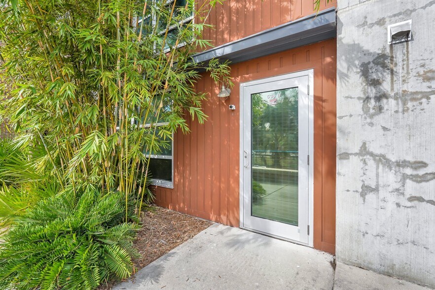 Building Photo - 536 Selma St