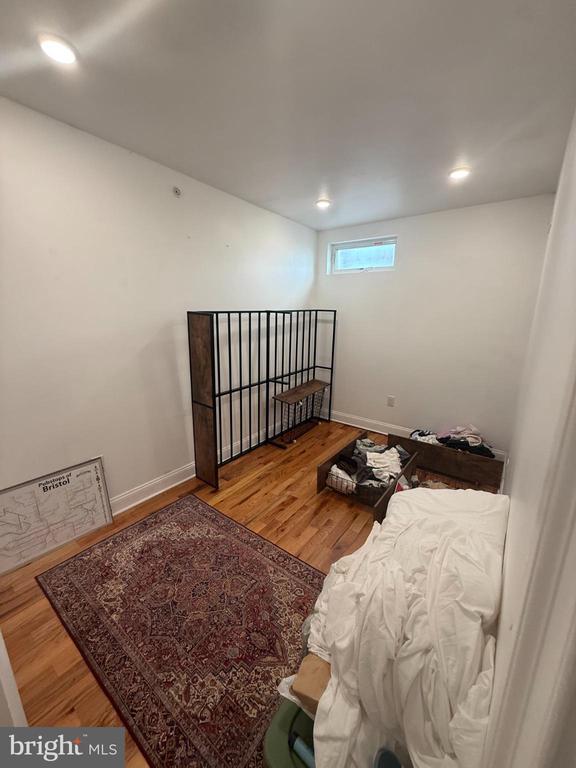 Building Photo - 2005 N Mascher St