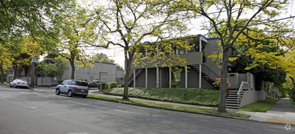 Building Photo - Kalani Apartments