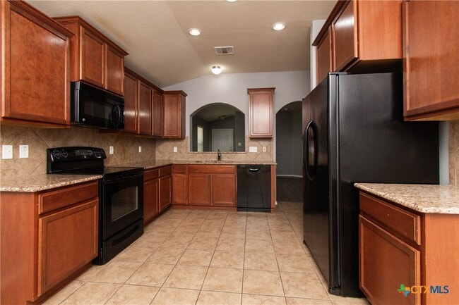 Building Photo - 9516 Fratelli Court