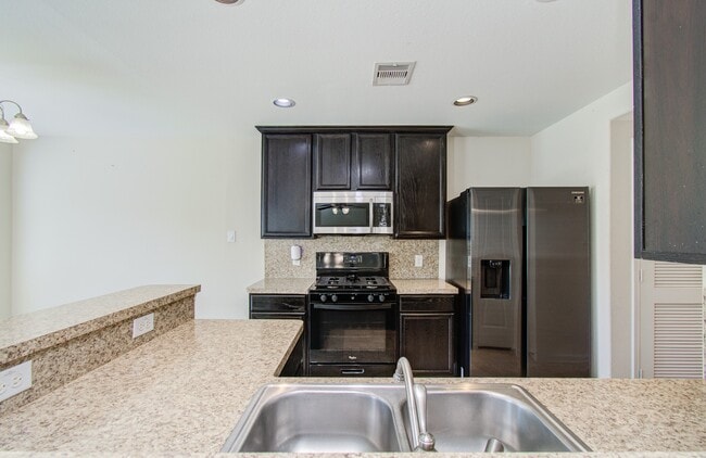 Building Photo - 14839 Swansea Harbor Lane