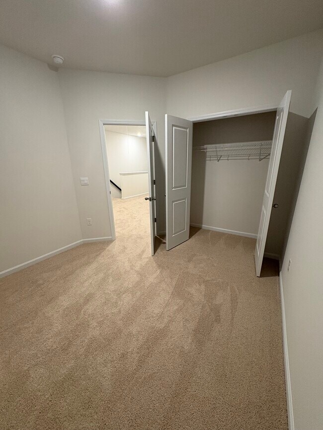 Building Photo - 766 Dorset Strm Dr