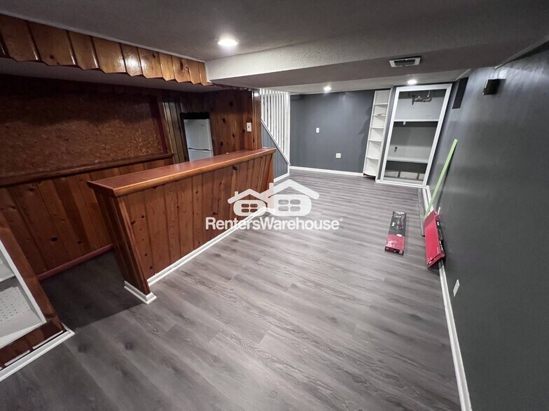 Building Photo - 5568 N Humboldt Ave