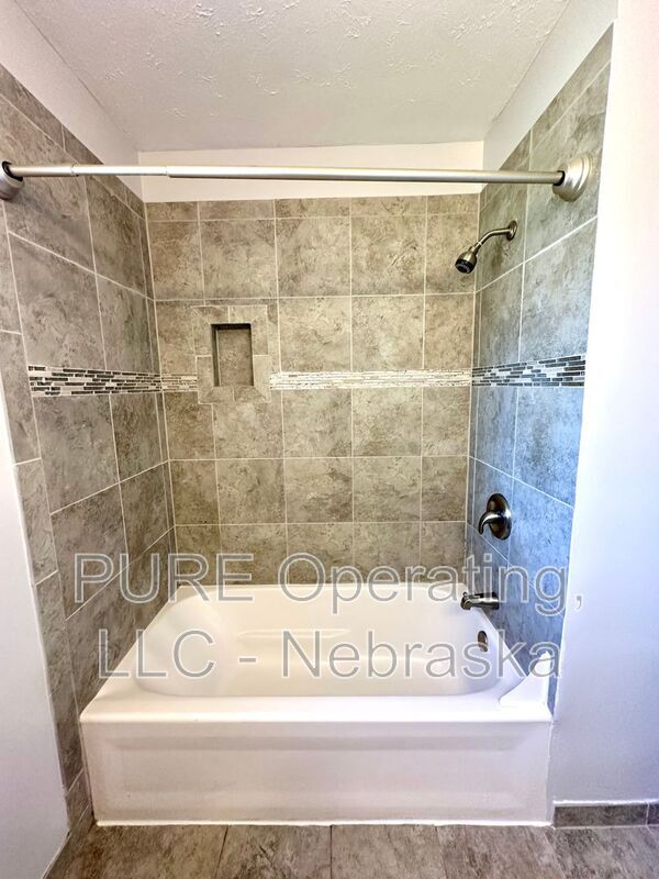 Building Photo - 12735 B St