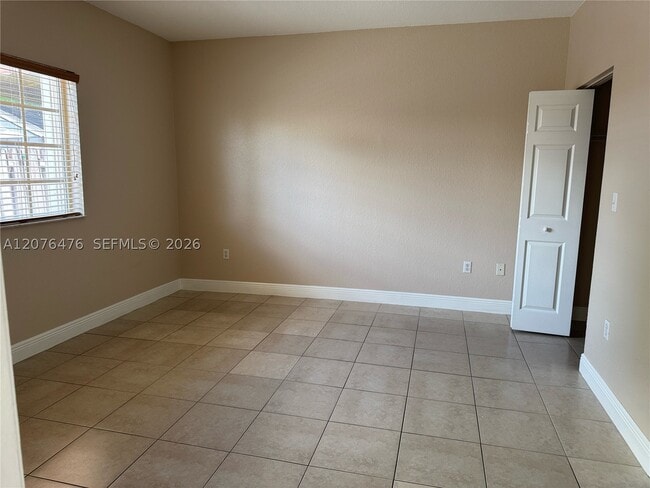 Building Photo - 13782 SW 171st Ln