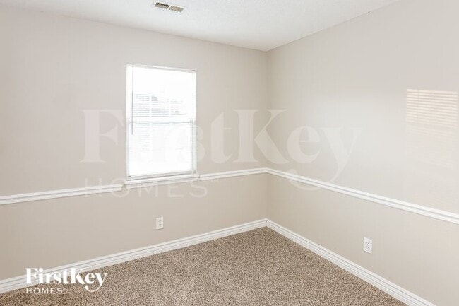 Building Photo - 3380 Chadbury Dr NW